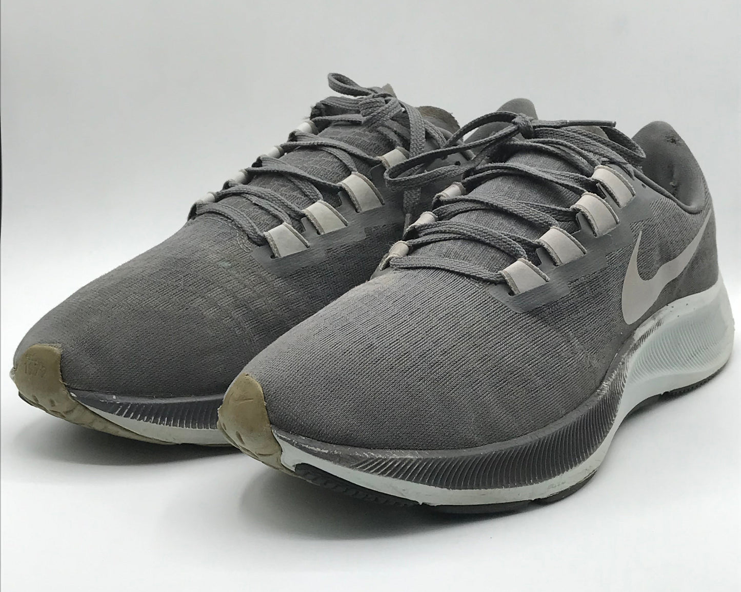 EUR SIZE 44.5 | Nike Men's Air Zoom Pegasus Running Shoes 37