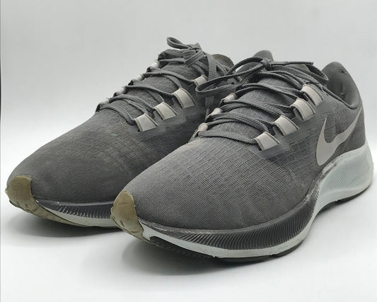 EUR SIZE 44.5 | Nike Men's Air Zoom Pegasus Running Shoes 37