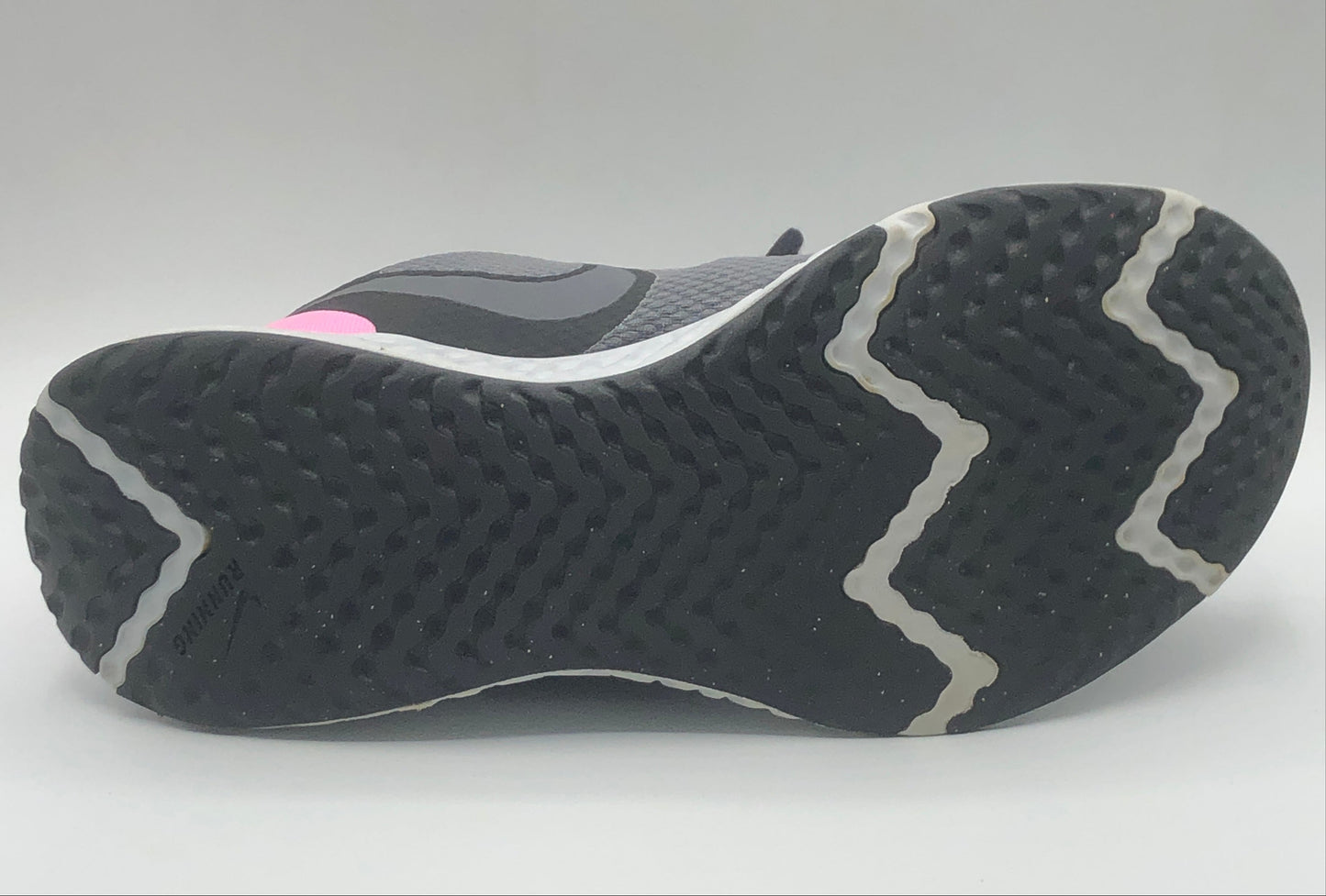 EUR SIZE 40.5 | Nike Revolution 5