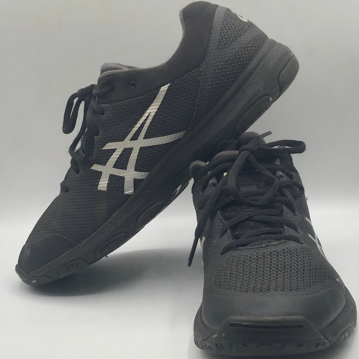 EUR SIZE 41.5 | ASICS VERSABLAST 4