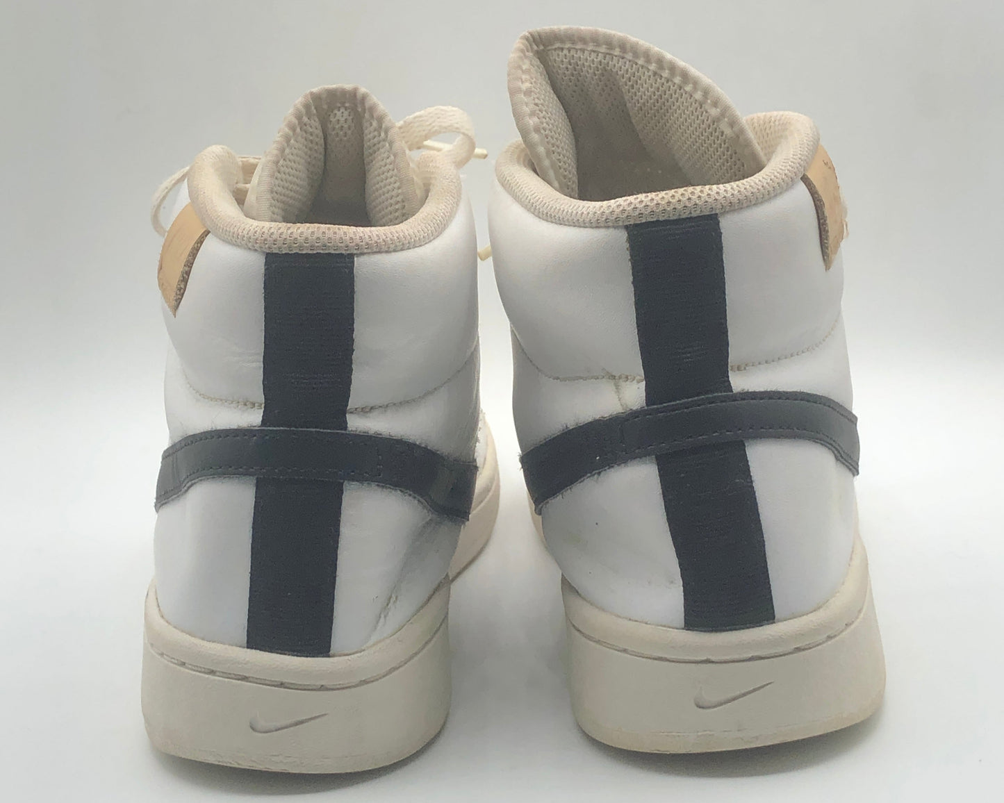 EUR SIZE 41 | Nike COURT ROYALE 2