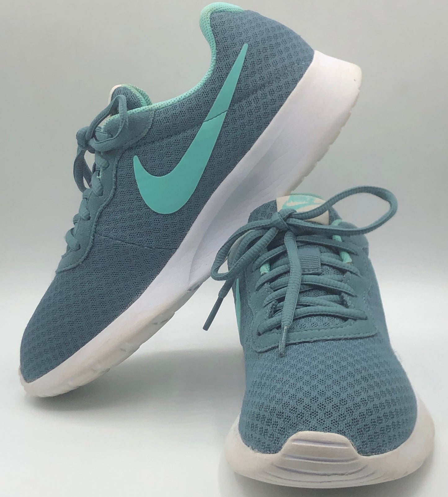 EUR SIZE 40 | Nike Walking Running Gym Sneakers