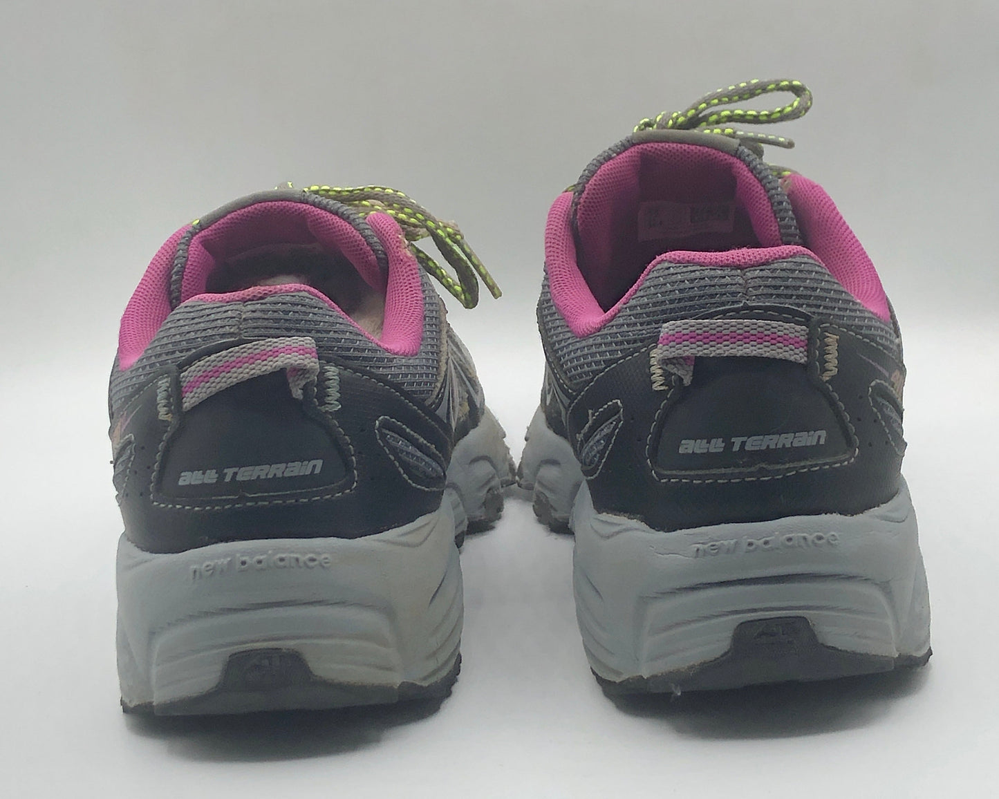 EUR SIZE 41 | NEW BALANCE 412V2