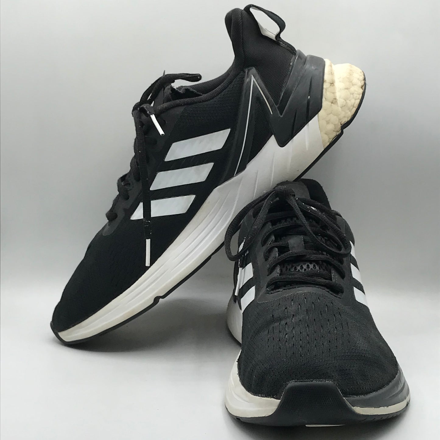 EUR SIZE 43.5 | Adidas Supernova running shoes.
