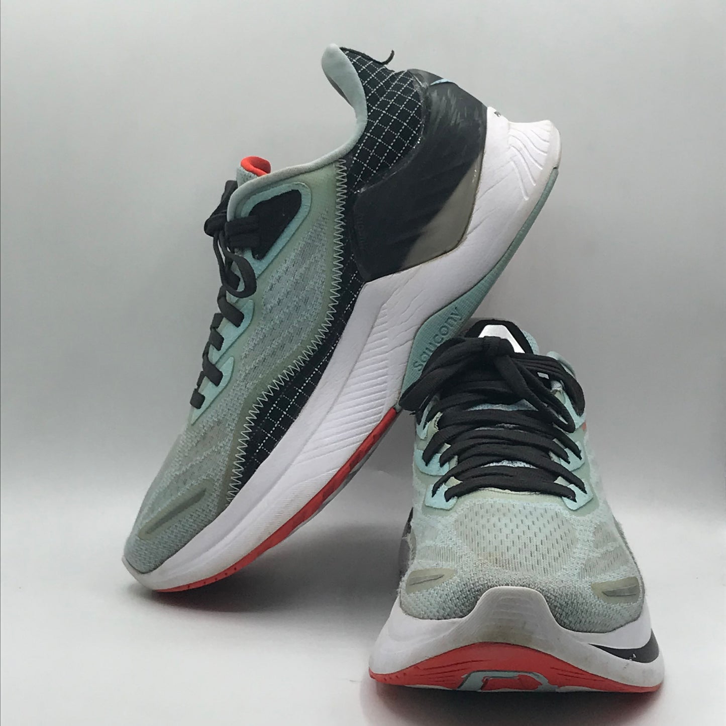 EUR SIZE 40 |  Saucony Endorphin Shift 2