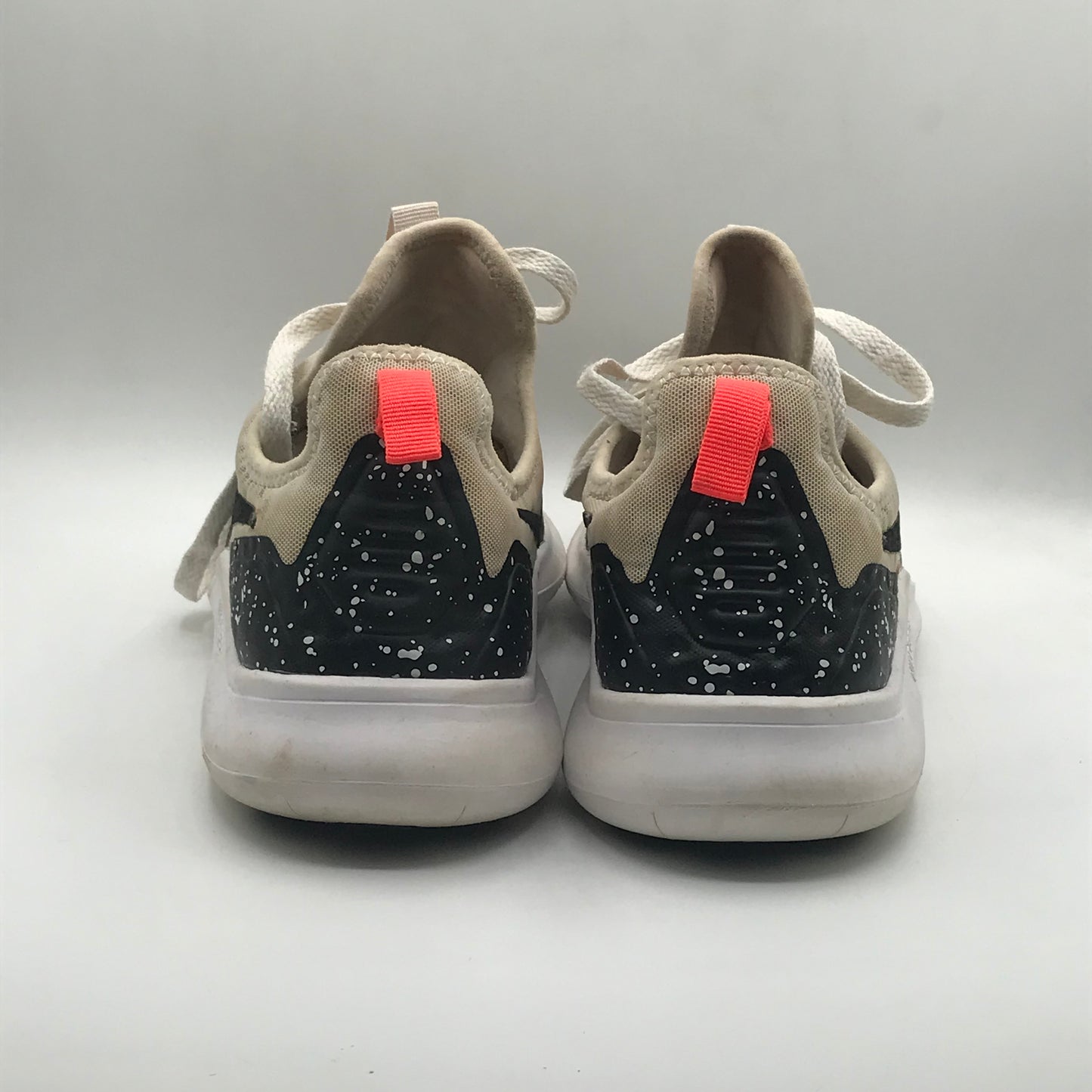 EUR SIZE 41 | Nike Free TR 8