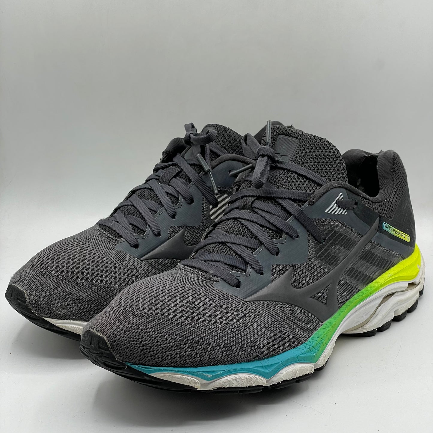 EUR SIZE 41 |  Mizuno Running/X-Train Shoes